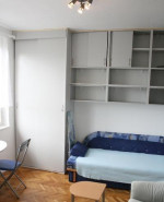Prenajom Garzonka s loggiou - ba, nové mesto – fotka 2